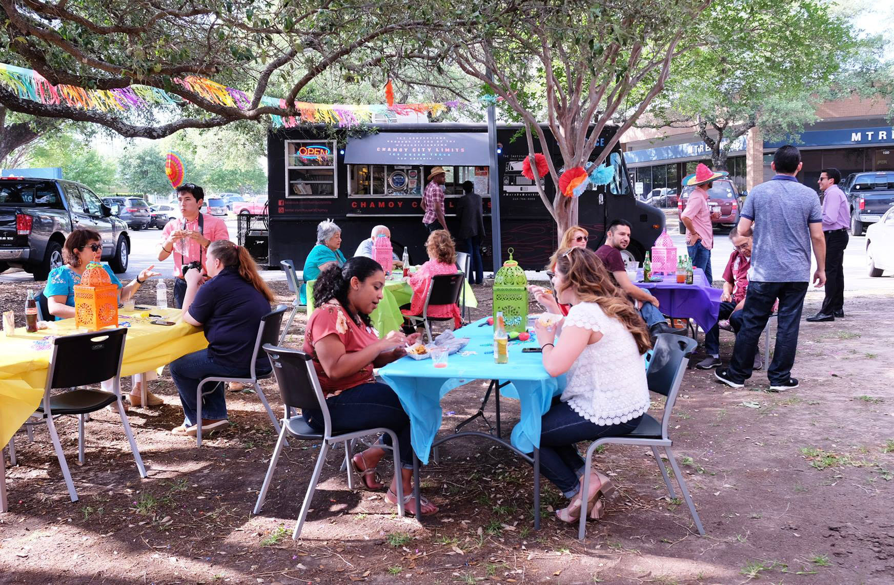 How to Book a Food Truck for Your Next Event in San Antonio